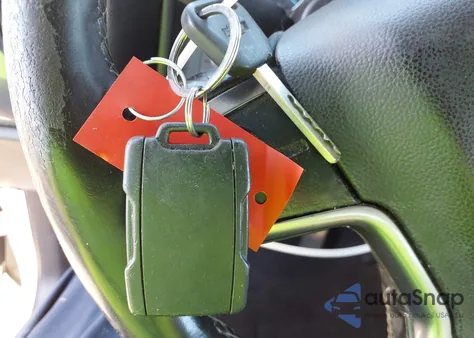 2015 Chevrolet Silverado 1500 1Lt z USA, uszkodzony, nr VIN 3GCUKREC1FG150559